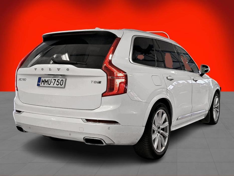 VOLVO XC90 2017
