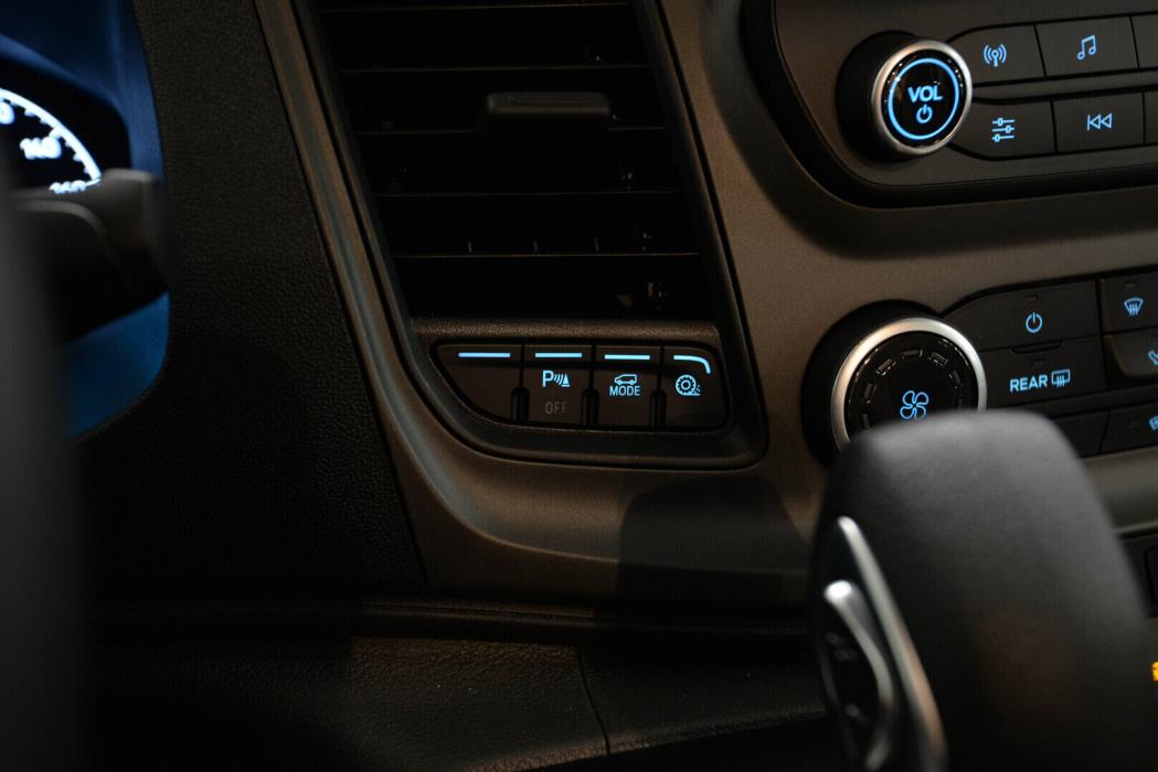 LMC INNOVAN 590 2023