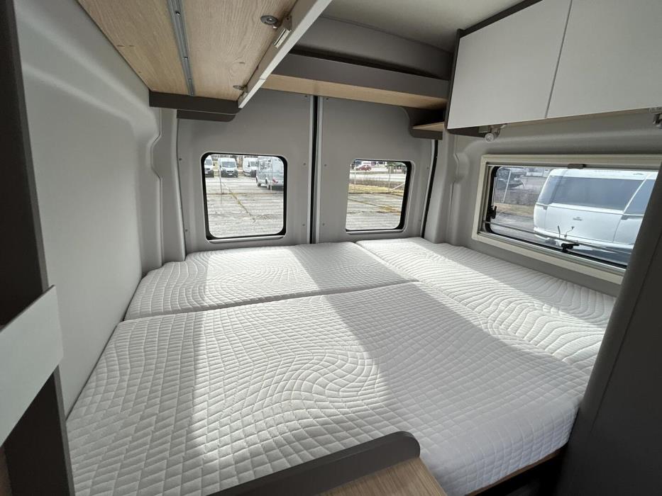 LMC INNOVAN 590 2023