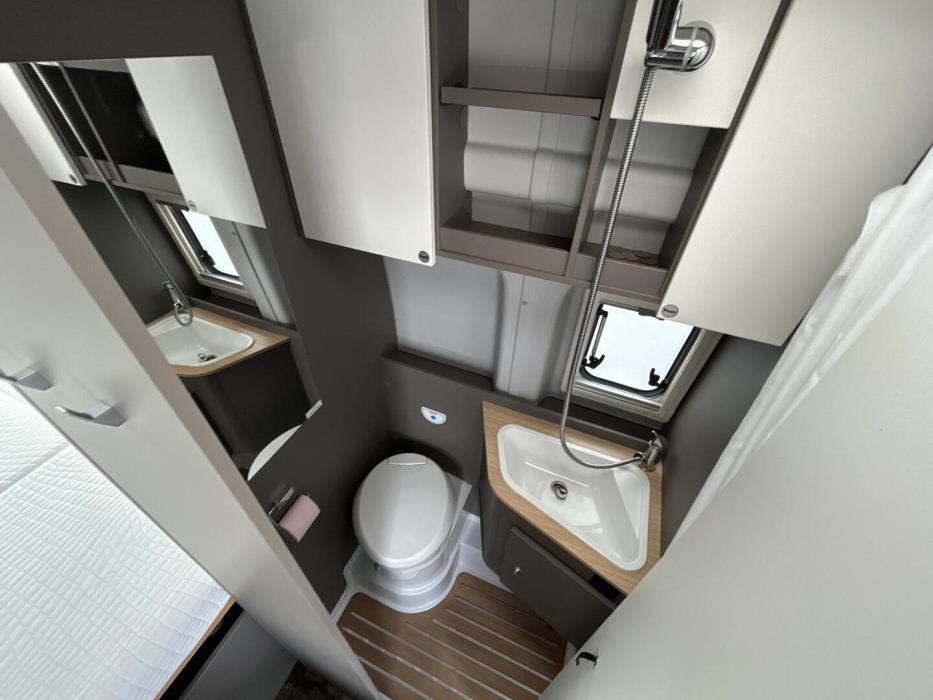 LMC INNOVAN 590 2023