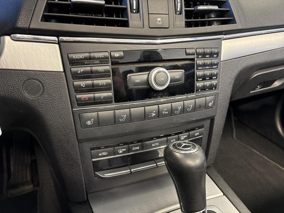 MERCEDES-BENZ E 2010