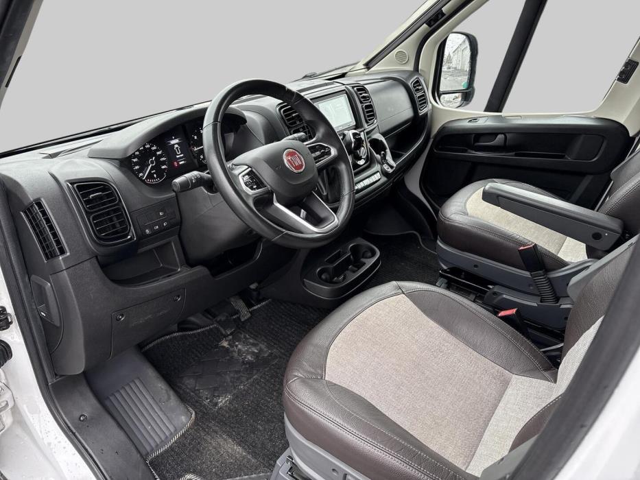 ADRIA MATRIX 670 SL 2023