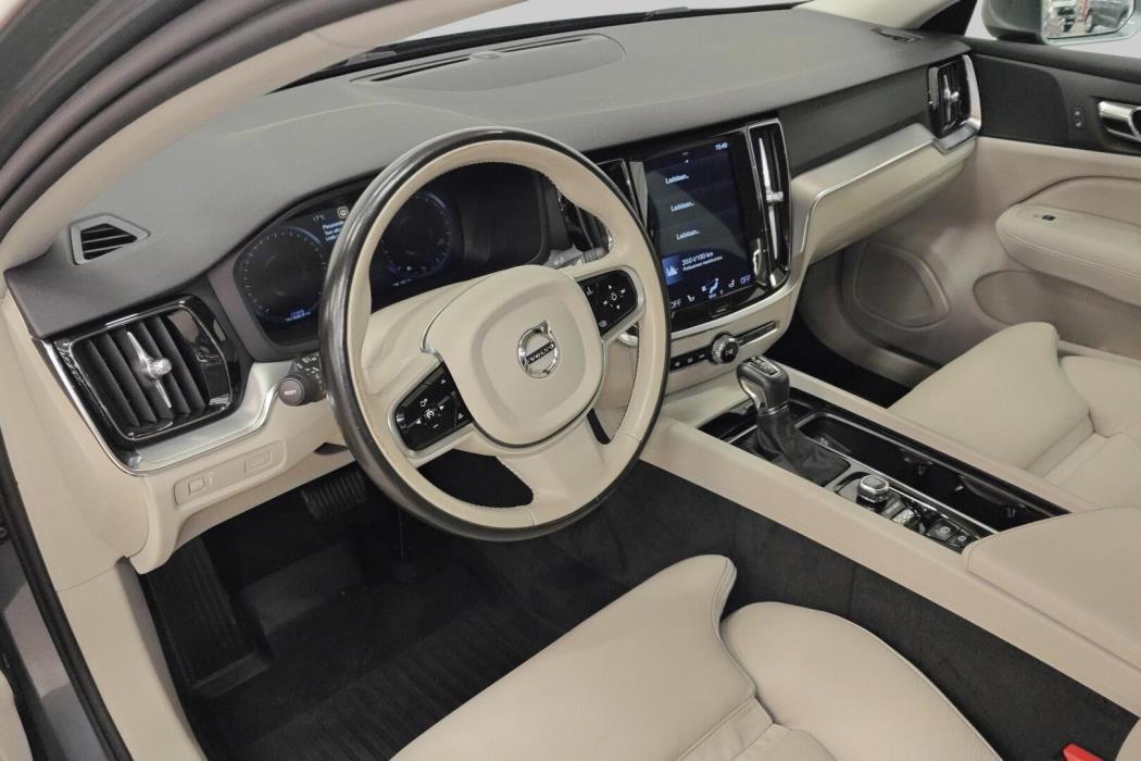 VOLVO S60 2019