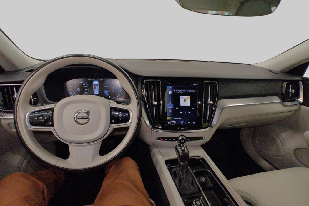 VOLVO S60 2019