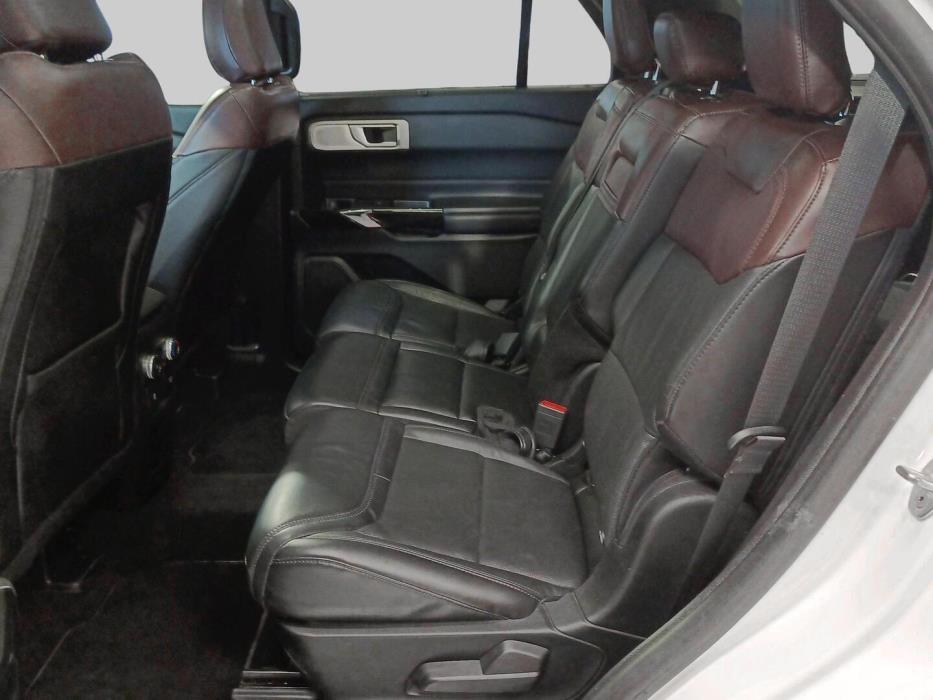 FORD Explorer 2021