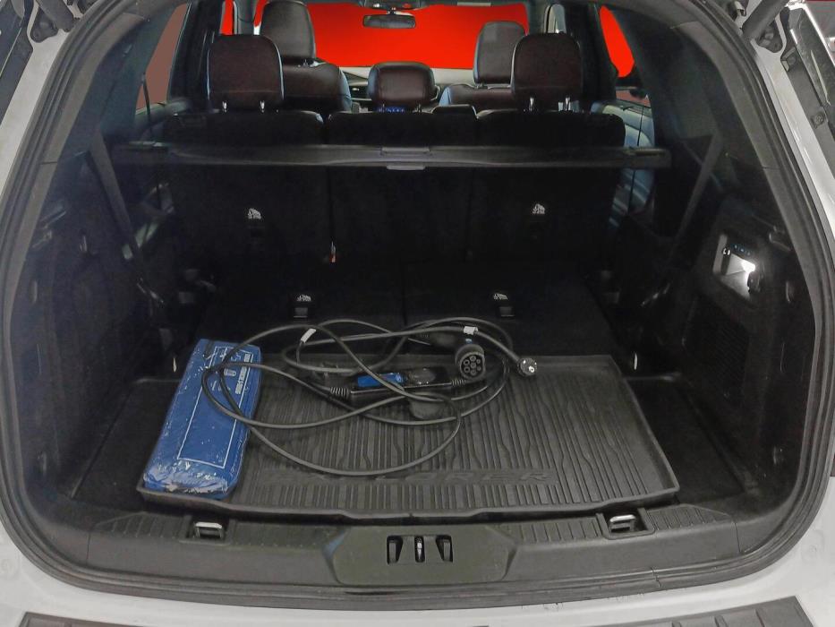 FORD Explorer 2021