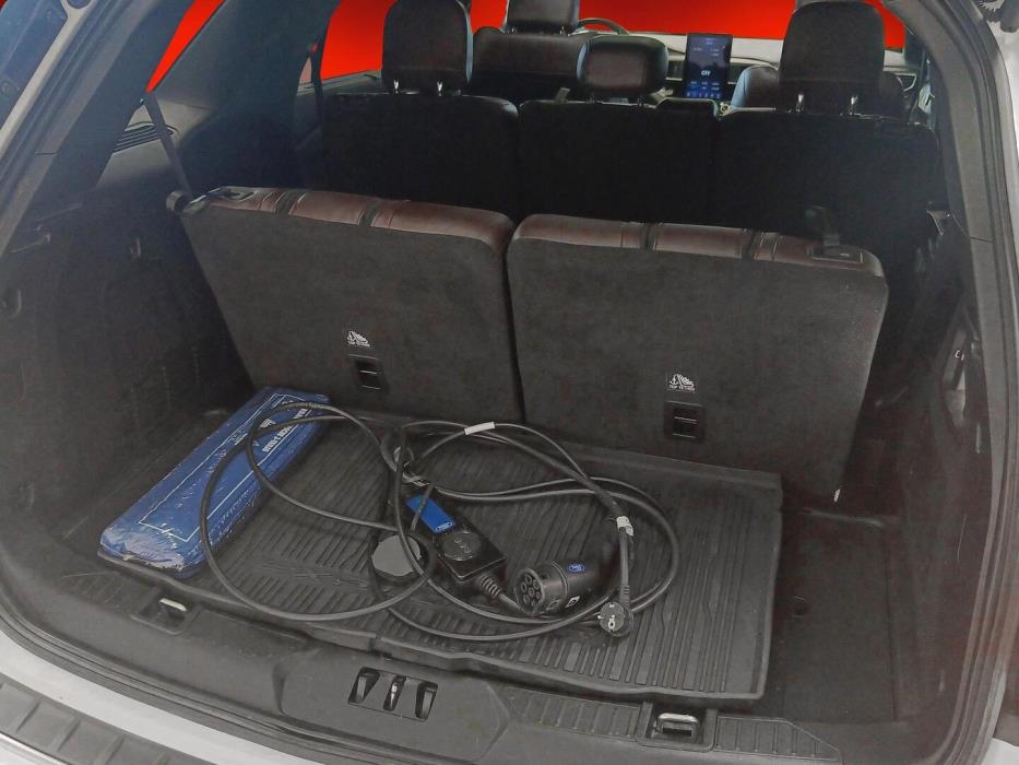FORD Explorer 2021