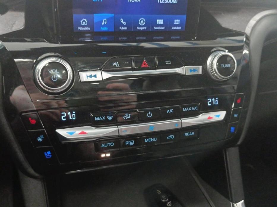 FORD Explorer 2021