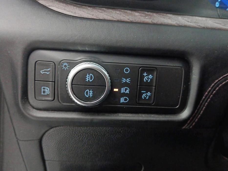 FORD Explorer 2021