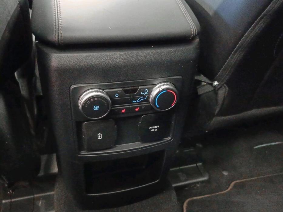 FORD Explorer 2021
