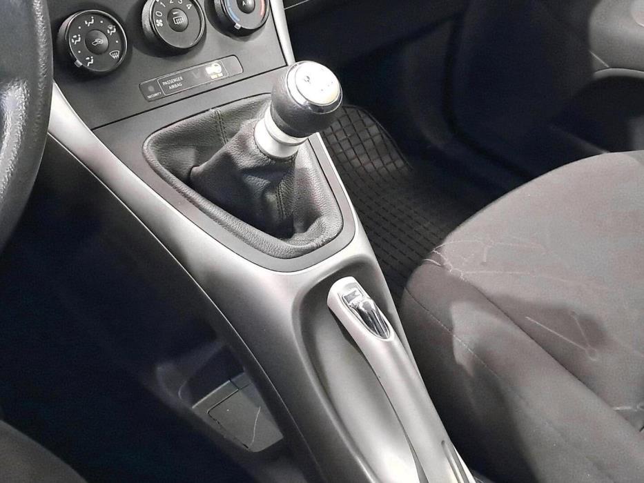 TOYOTA Auris 2010