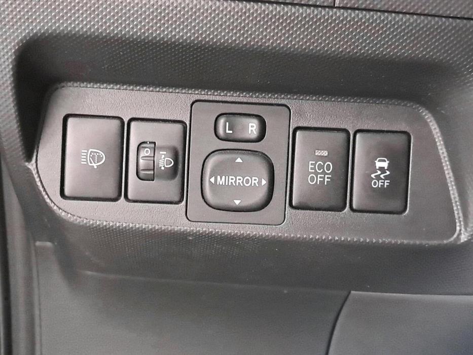 TOYOTA Auris 2010