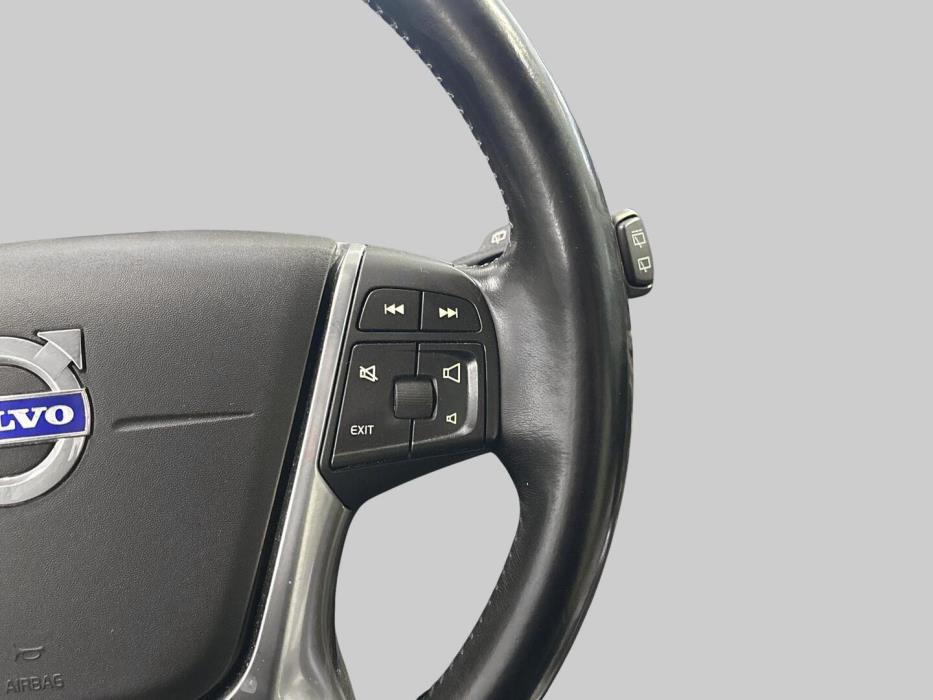 VOLVO XC60 2013
