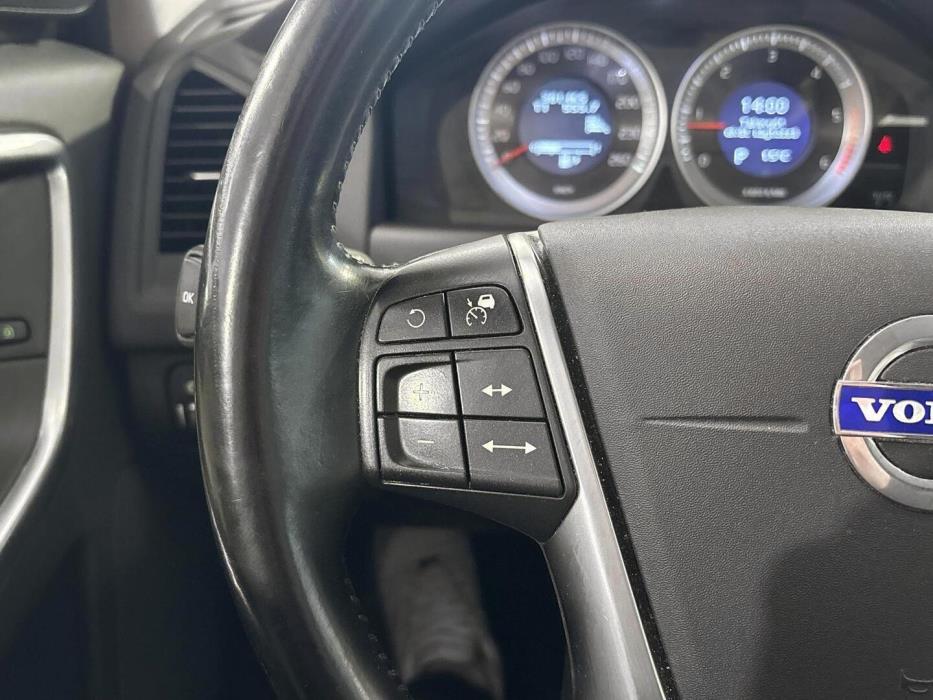 VOLVO XC60 2013