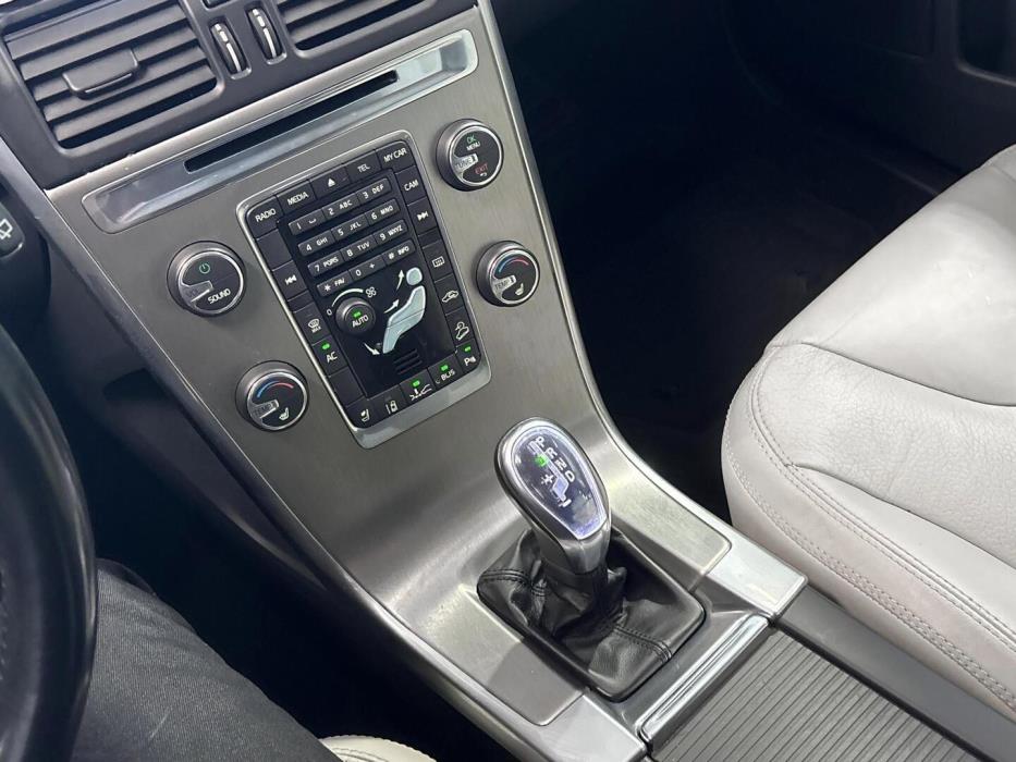 VOLVO XC60 2013