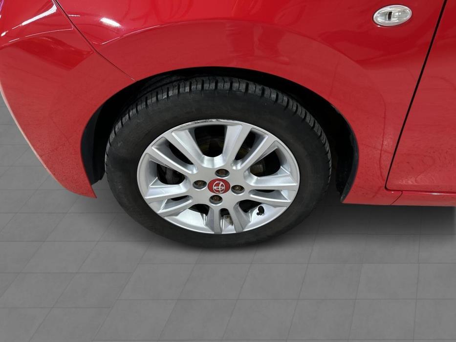 TOYOTA AYGO 2016