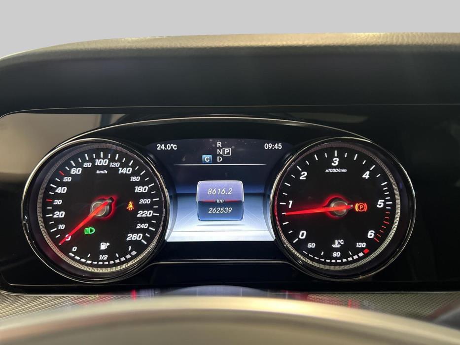 MERCEDES-BENZ E 2017
