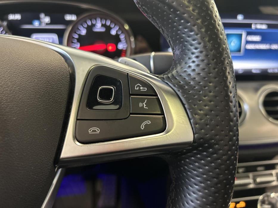 MERCEDES-BENZ E 2017