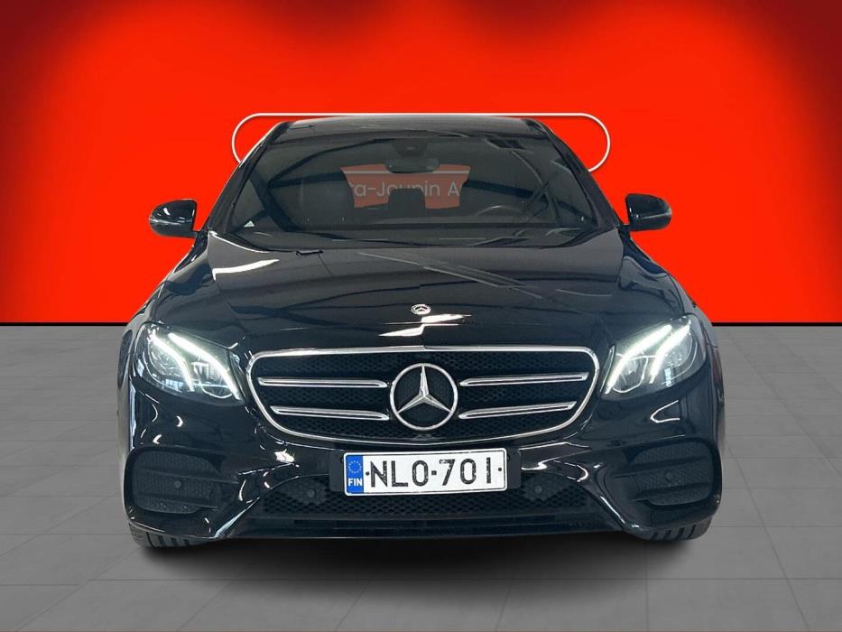 MERCEDES-BENZ E 2017