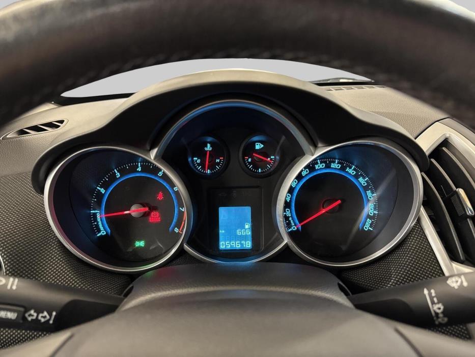 CHEVROLET Cruze 2013