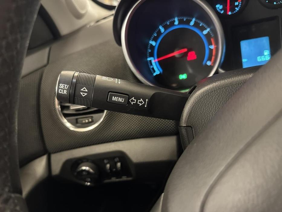 CHEVROLET Cruze 2013