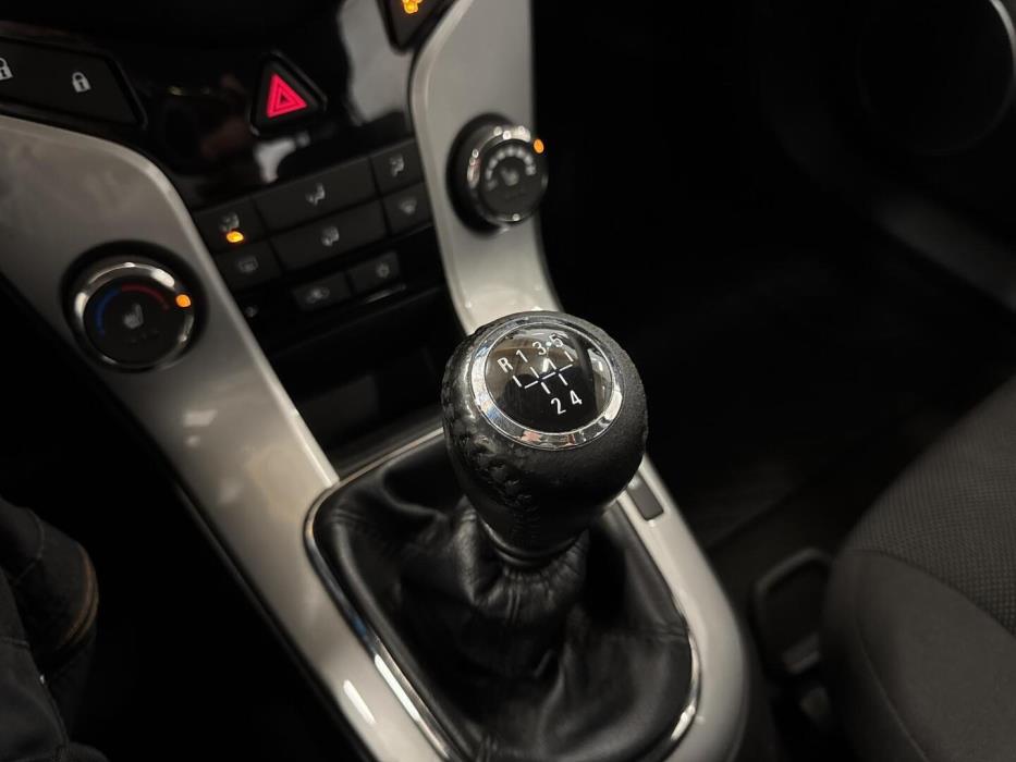 CHEVROLET Cruze 2013