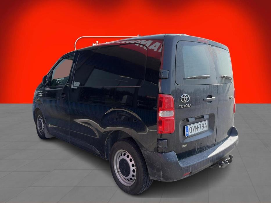 TOYOTA Proace 2017