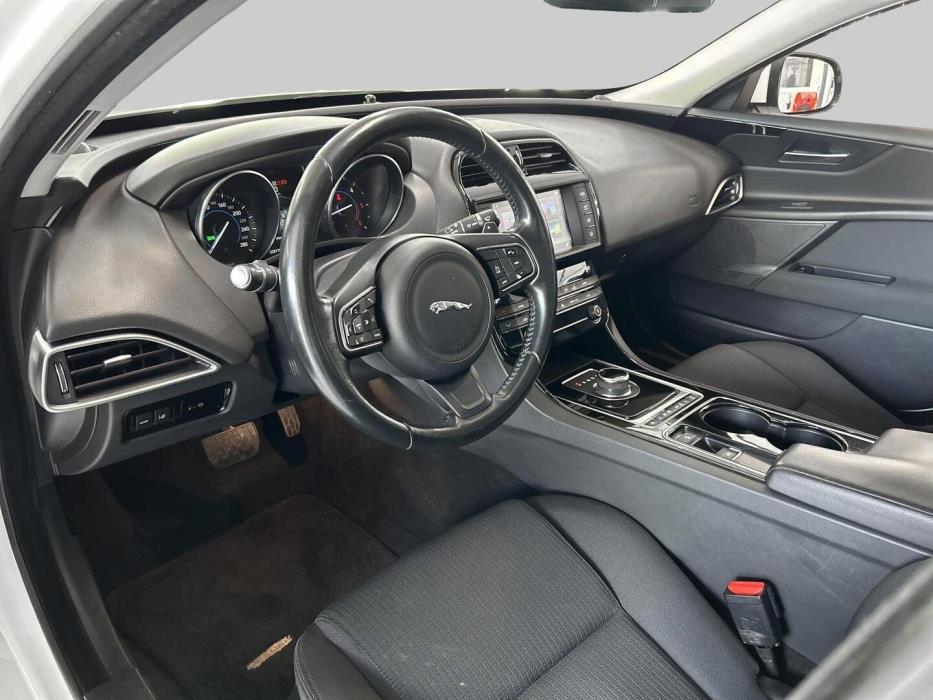 JAGUAR XE 2017