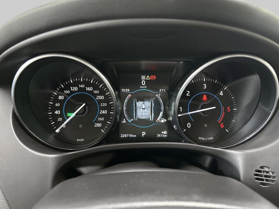 JAGUAR XE 2017