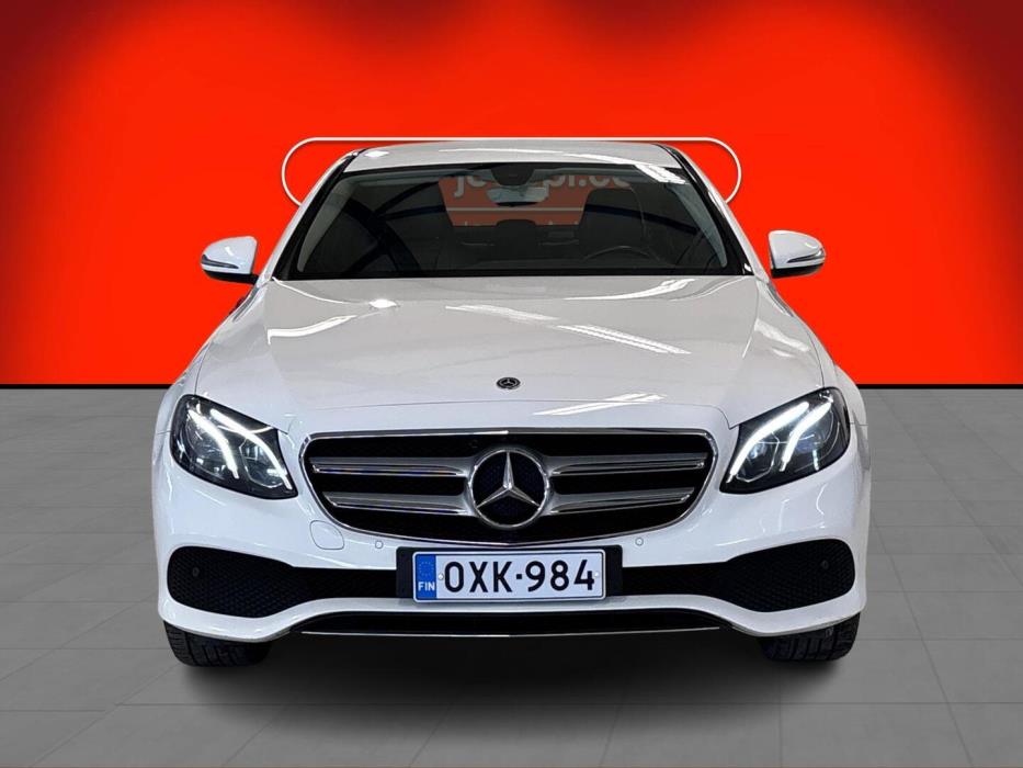MERCEDES-BENZ E 2018