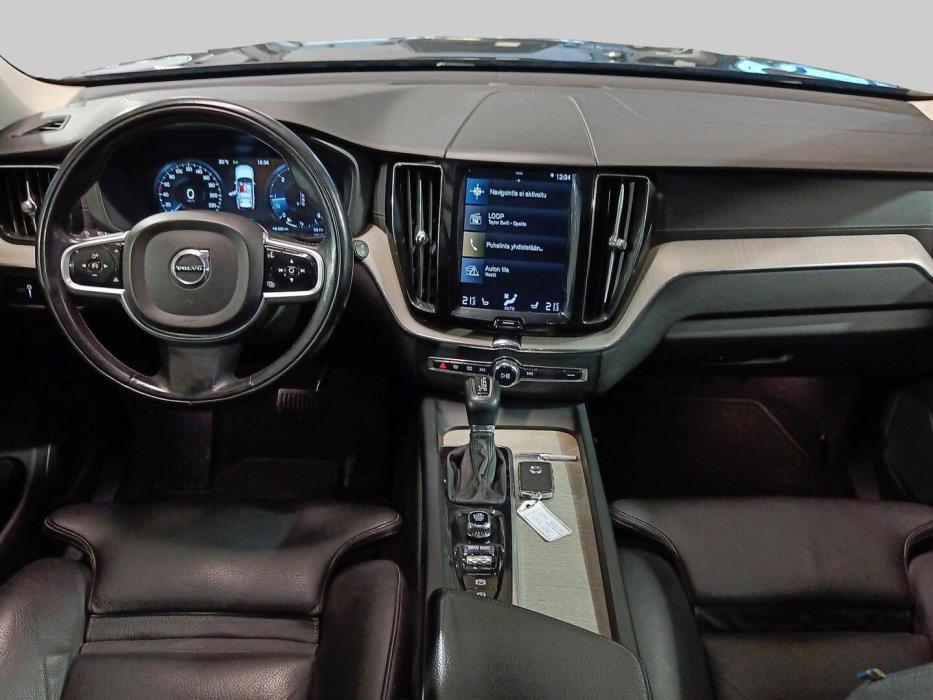 VOLVO XC60 2019