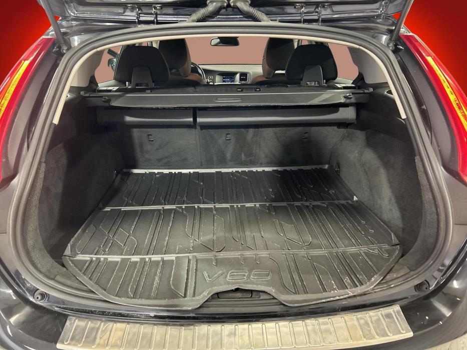 VOLVO V60 2013