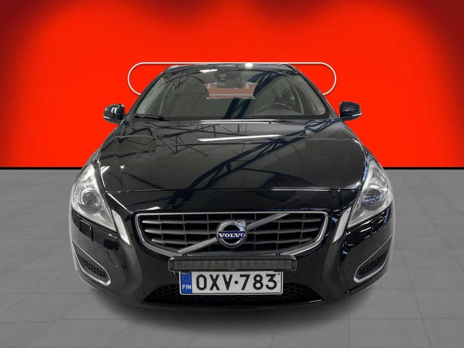 VOLVO V60 2013