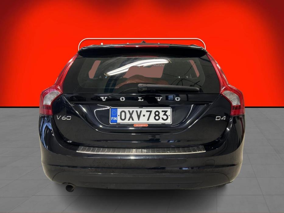 VOLVO V60 2013