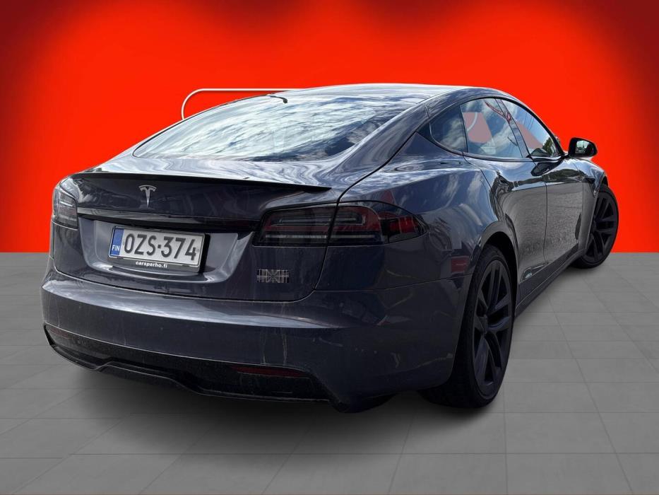 TESLA Model S 2023