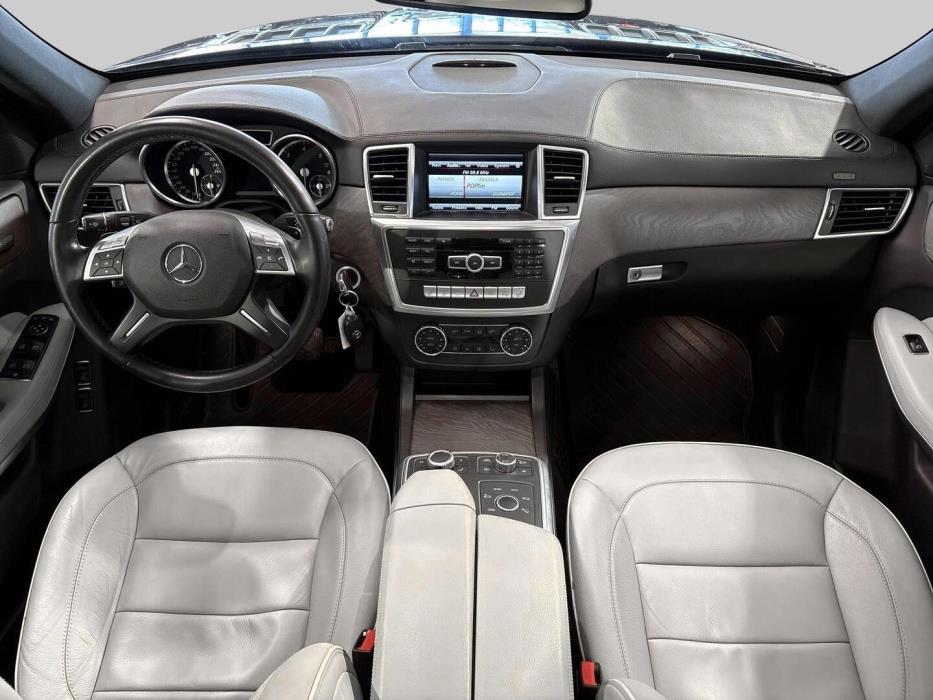 MERCEDES-BENZ GL 2013