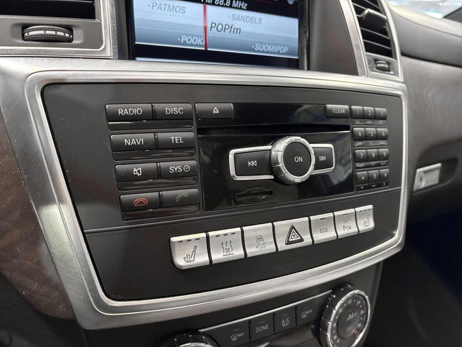 MERCEDES-BENZ GL 2013