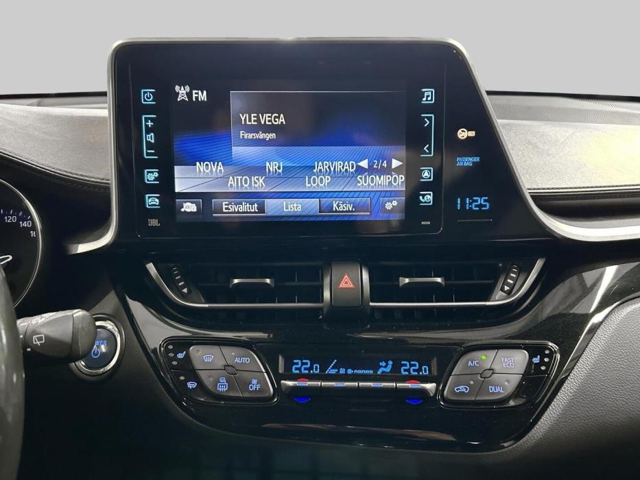 TOYOTA C-HR 2017