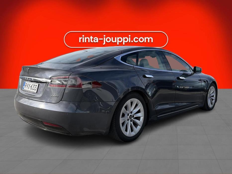 TESLA Model S 2018