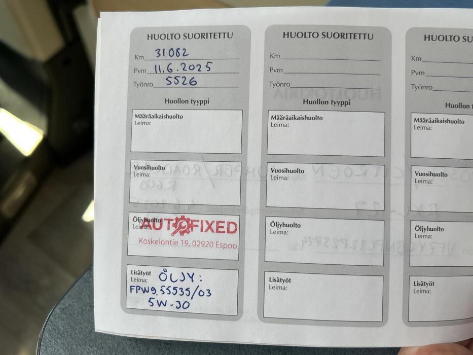 ROADCAR VAN R 600 2021