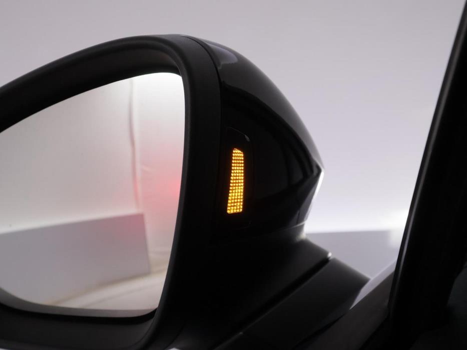 VOLKSWAGEN ID.7 2025