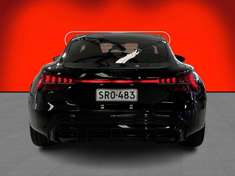 AUDI e-tron GT 2023