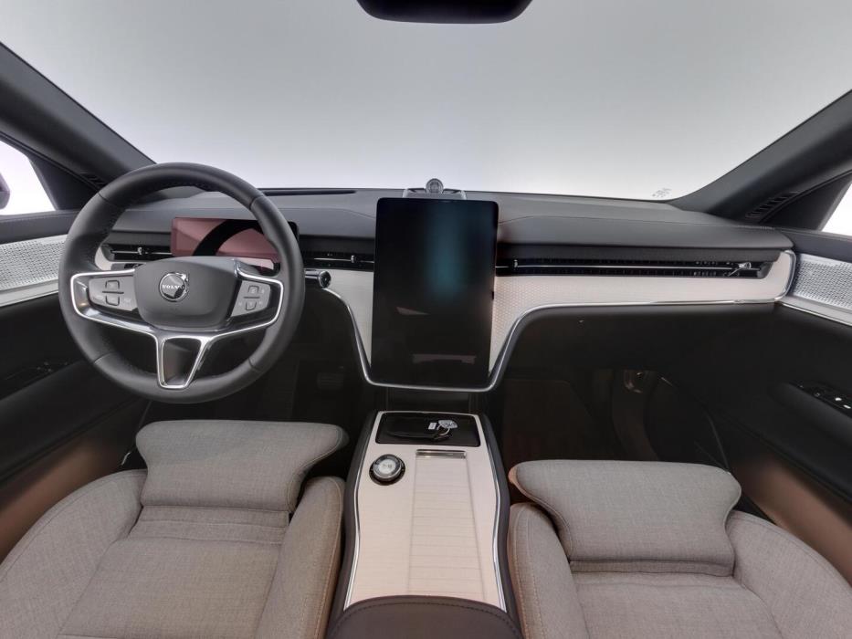 VOLVO EX90 2025