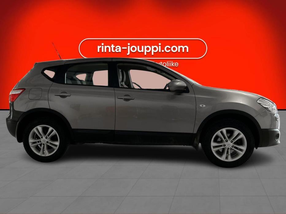 NISSAN Qashqai 2010