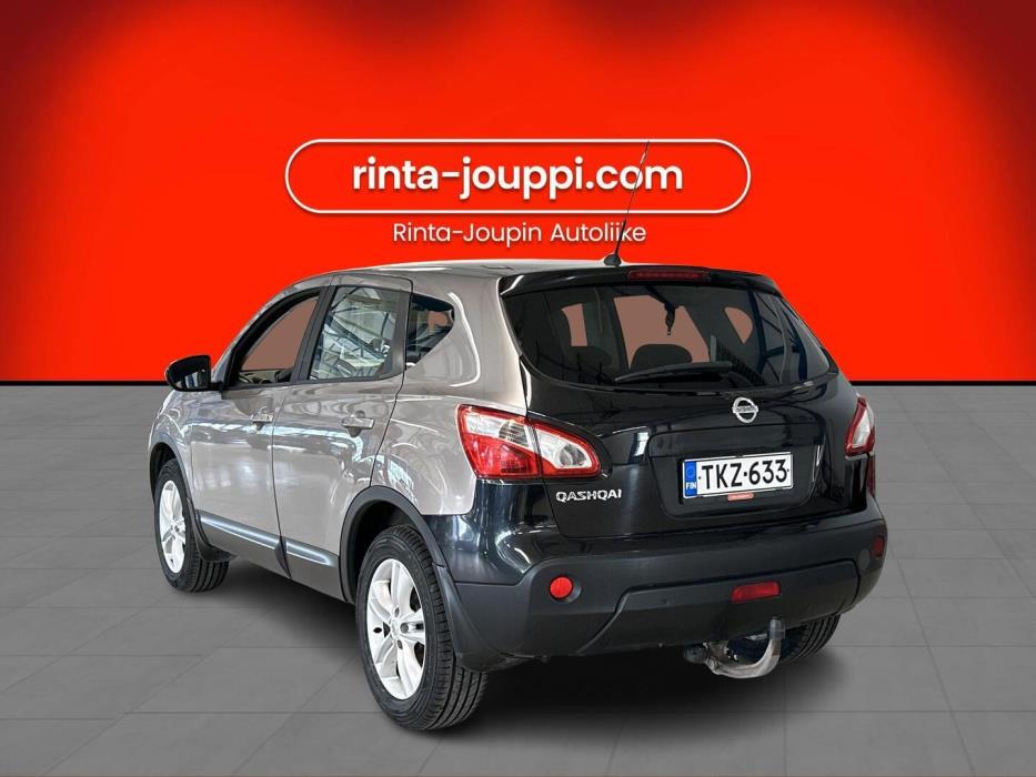 NISSAN Qashqai 2010