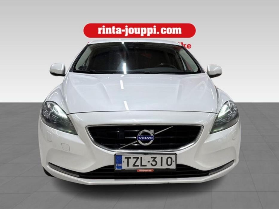VOLVO V40 2014