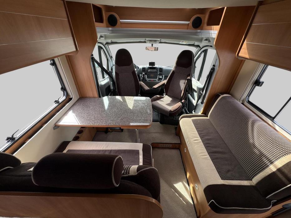 DETHLEFFS Globe 4 2010