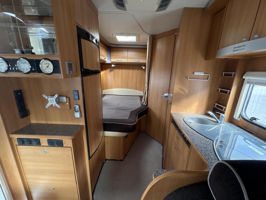 DETHLEFFS Globe 4 2010