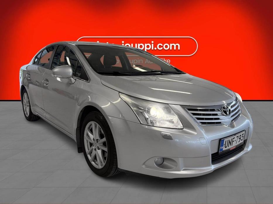 TOYOTA Avensis 2011