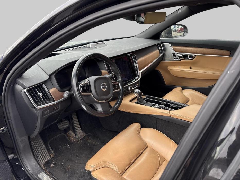 VOLVO S90 2017
